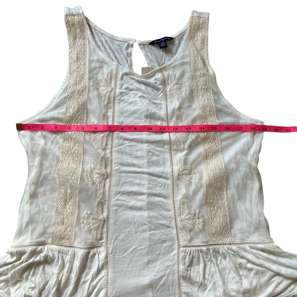 NWT American Eagle Outfitters Sleeveless Blouse W/ Lace Crochet Trim - Sz Large - Picture 4 of 8